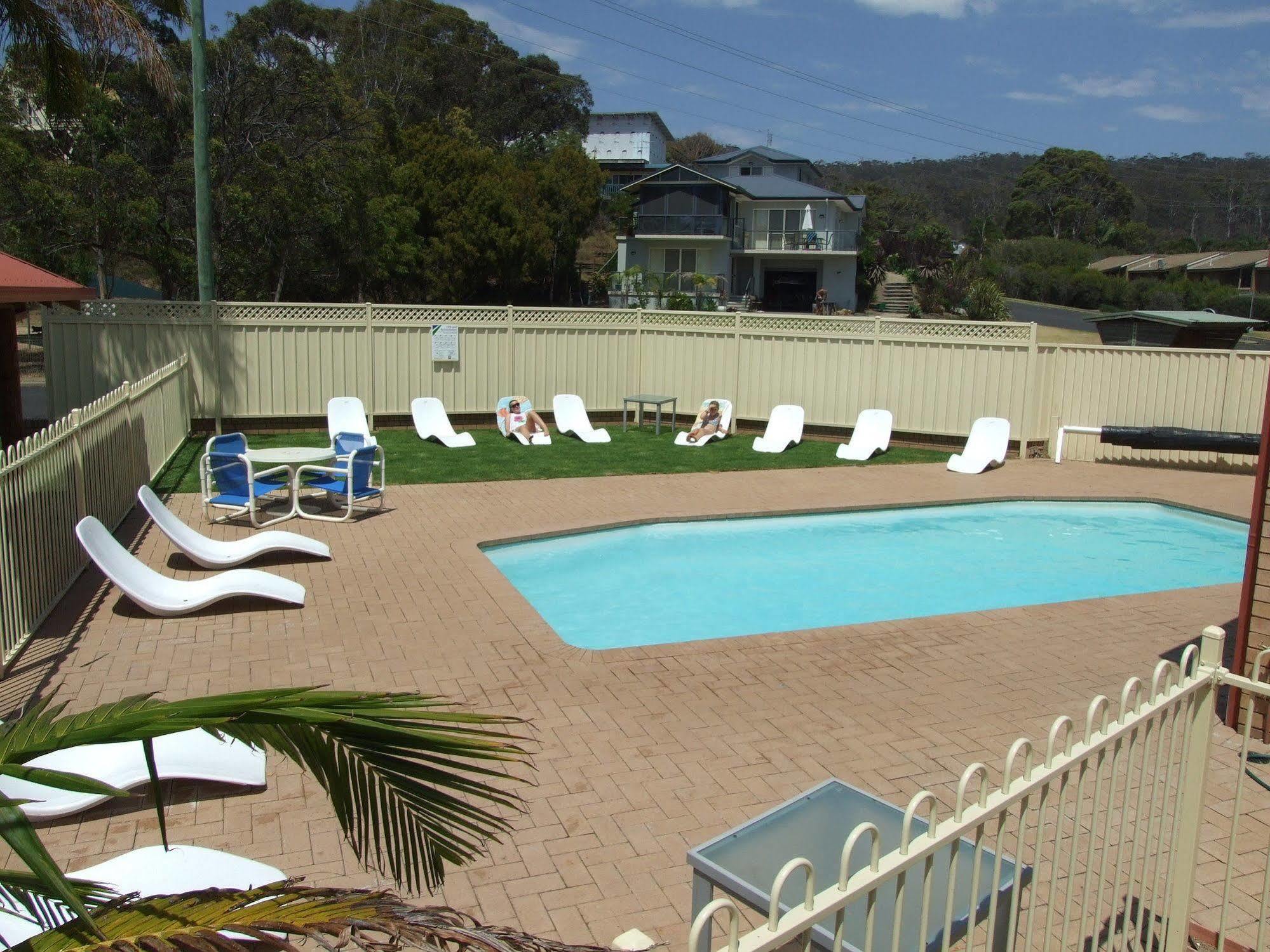 Sapphire Court Aparthotel Tathra Exteriör bild